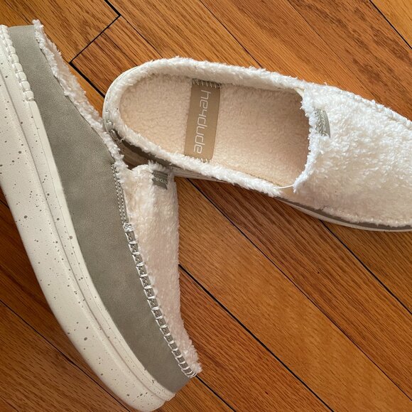 Hey Dude Shoes - BNWOT! Women's Hey Dude COZY Lexi Rise Cream To Coffee Mule Loafer. RUNS SMALL!